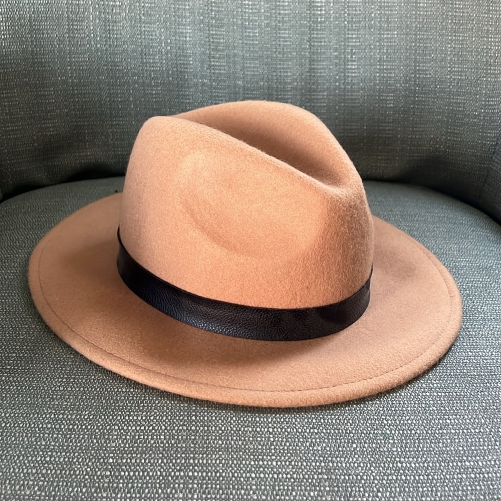 Wool Hat - Picture 3 of 5
